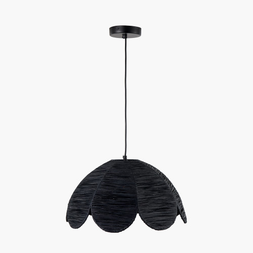 Petal Scalloped Black Raffia Pendant